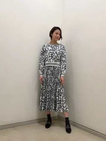 GRACE CONTINENTAL 亀田 未希 コーディネート画像