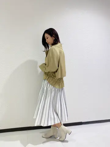 GRACE CONTINENTAL MOMOKO コーディネート画像