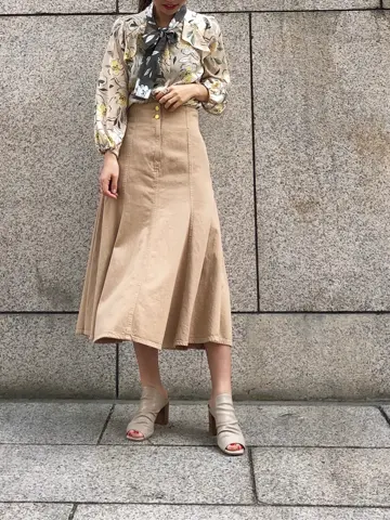 GRACE CONTINENTAL 加藤   恵理奈 コーディネート画像