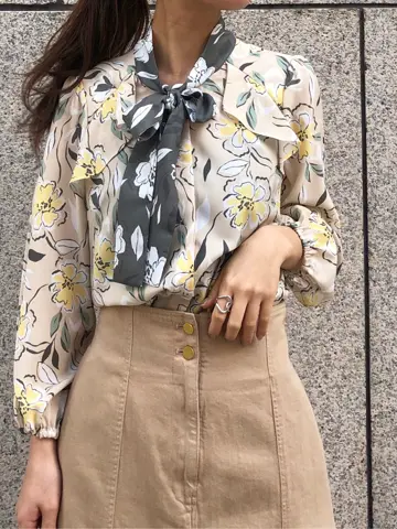 GRACE CONTINENTAL 加藤   恵理奈 コーディネート画像