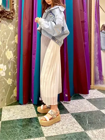 GRACE CONTINENTAL MORITA AI コーディネート画像