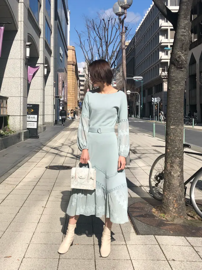 GRACE CONTINENTAL 亀田 未希 コーディネート画像