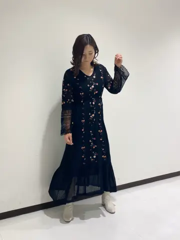 GRACE CONTINENTAL MOMOKO コーディネート画像