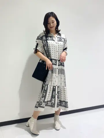 GRACE CONTINENTAL MOMOKO コーディネート画像