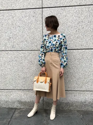 GRACE CONTINENTAL 亀田 未希 コーディネート画像