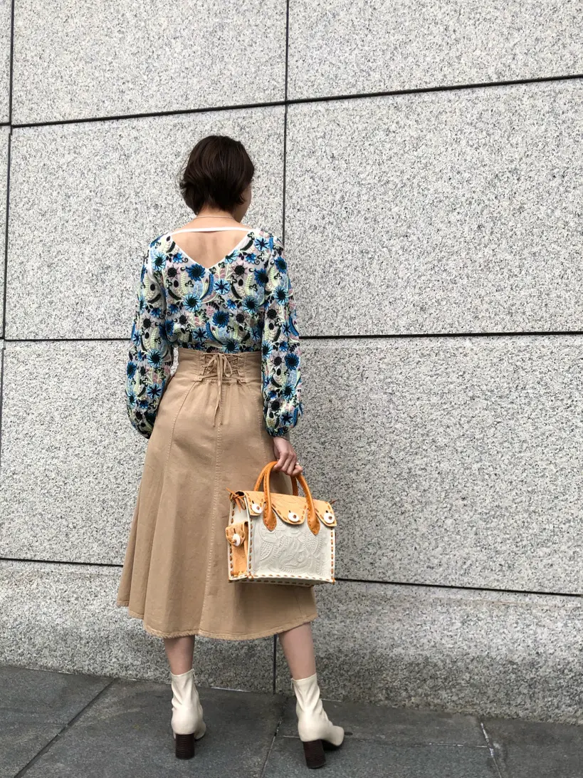 GRACE CONTINENTAL 亀田 未希 コーディネート画像