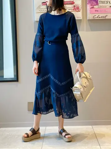 GRACE CONTINENTAL 伊藤　静華 コーディネート画像