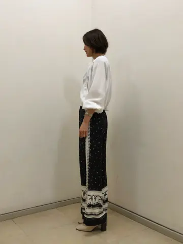 GRACE CONTINENTAL 亀田 未希 コーディネート画像