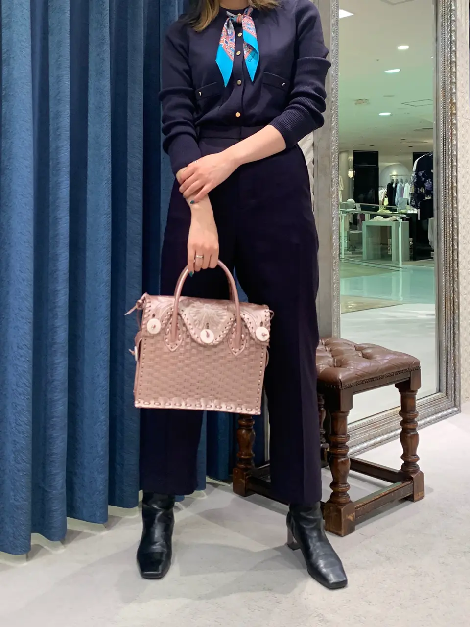 GRACE CONTINENTAL yoshi コーディネート画像