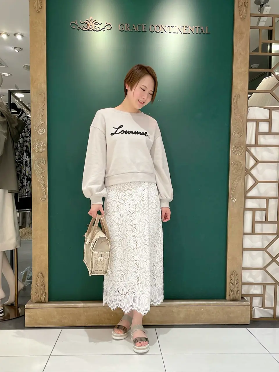 GRACE CONTINENTAL hoshino_y コーディネート画像