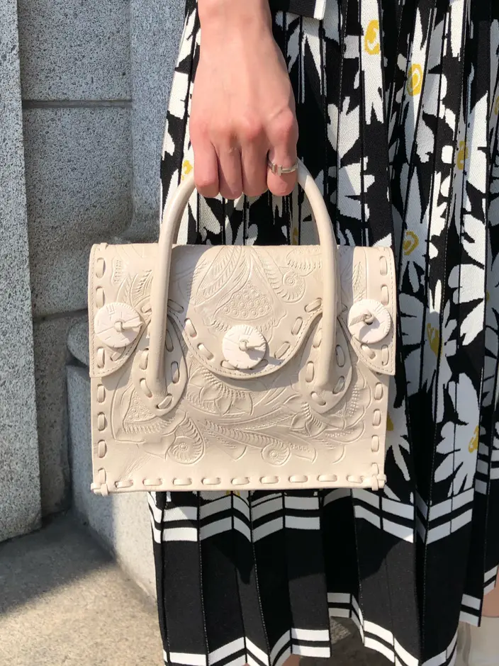 GRACE CONTINENTAL 亀田 未希 コーディネート画像