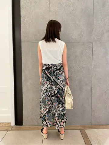 GRACE CONTINENTAL 伊藤　静華 コーディネート画像