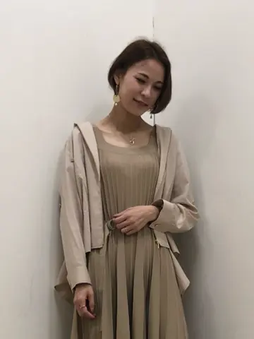 GRACE CONTINENTAL 亀田 未希 コーディネート画像
