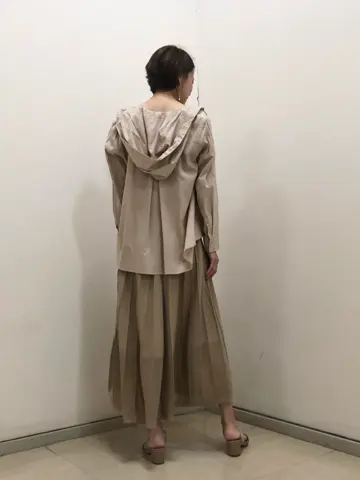 GRACE CONTINENTAL 亀田 未希 コーディネート画像