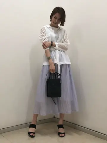 GRACE CONTINENTAL 亀田 未希 コーディネート画像