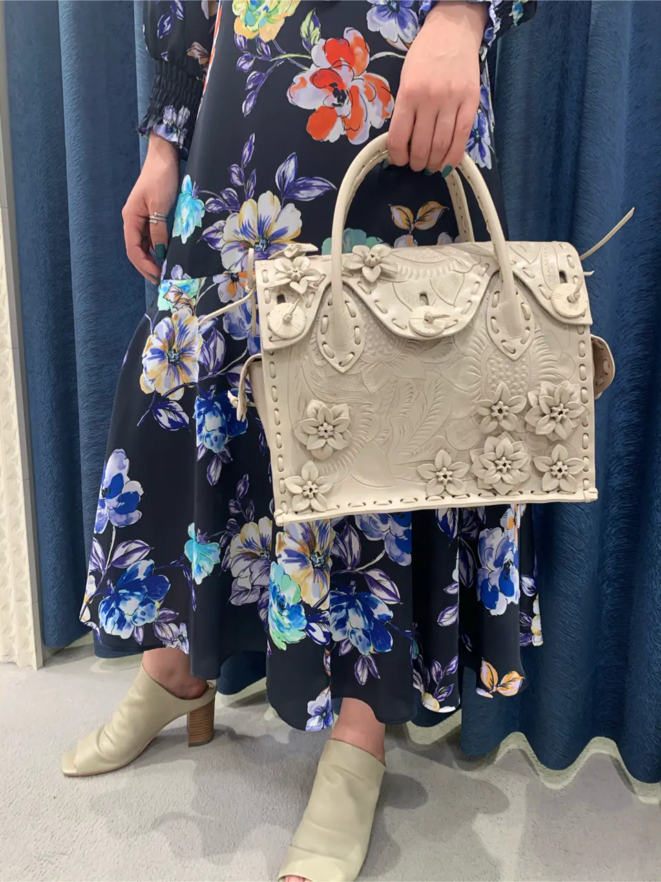 GRACE CONTINENTAL yoshi コーディネート画像