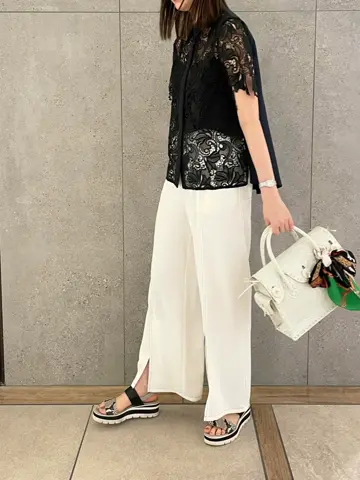 GRACE CONTINENTAL 伊藤　静華 コーディネート画像