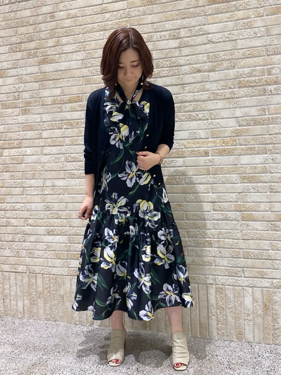 GRACE CONTINENTAL MOMOKO コーディネート画像