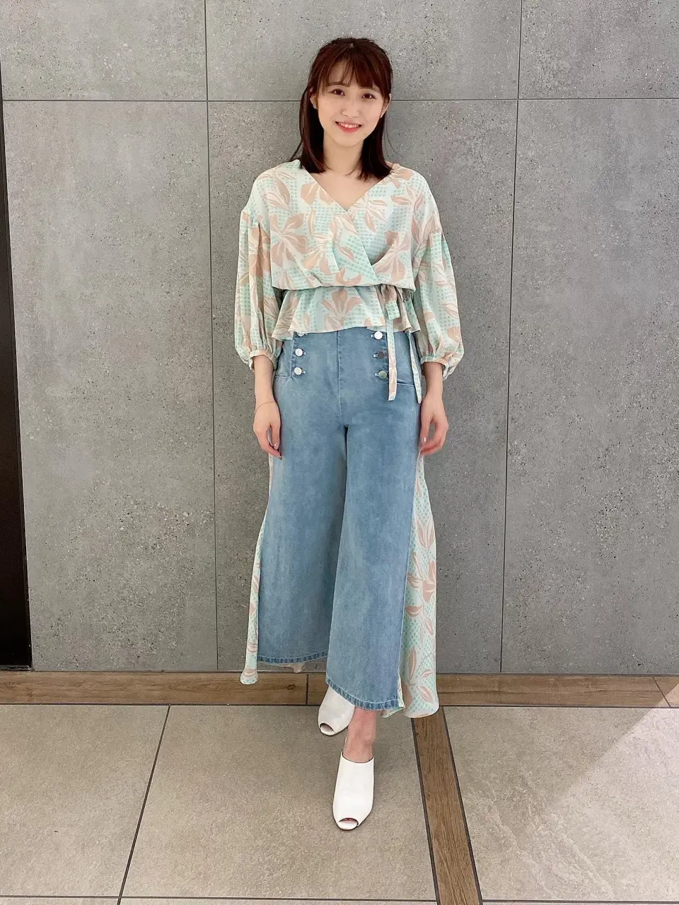 GRACE CONTINENTAL YUKARI  コーディネート画像