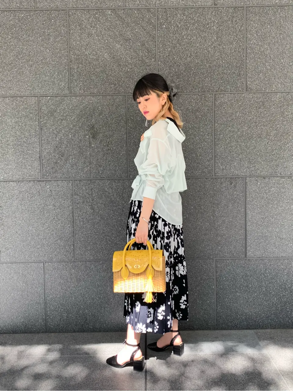 GRACE CONTINENTAL yoshi コーディネート画像