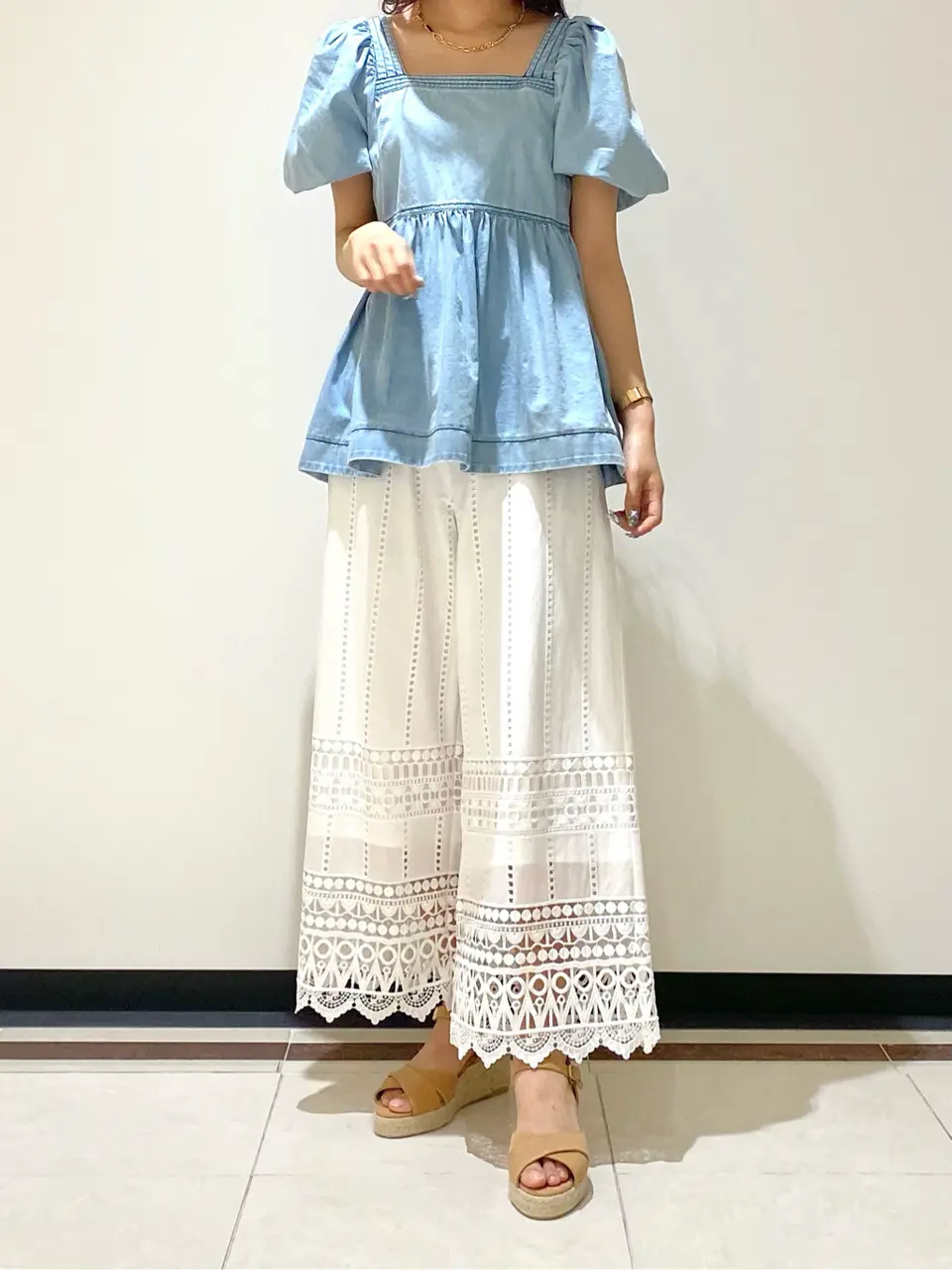 GRACE CONTINENTAL MORITA AI コーディネート画像