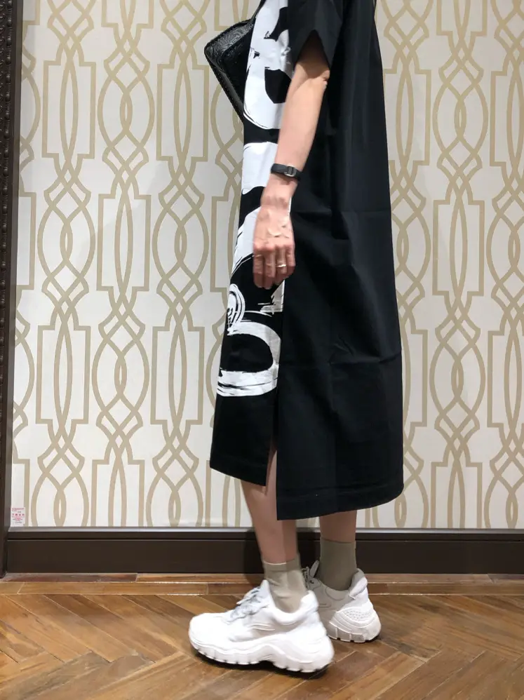 GRACE CONTINENTAL 亀田 未希 コーディネート画像