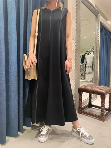 GRACE CONTINENTAL yoshi コーディネート画像