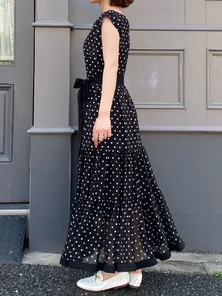 GRACE CONTINENTAL 青木育日 コーディネート画像