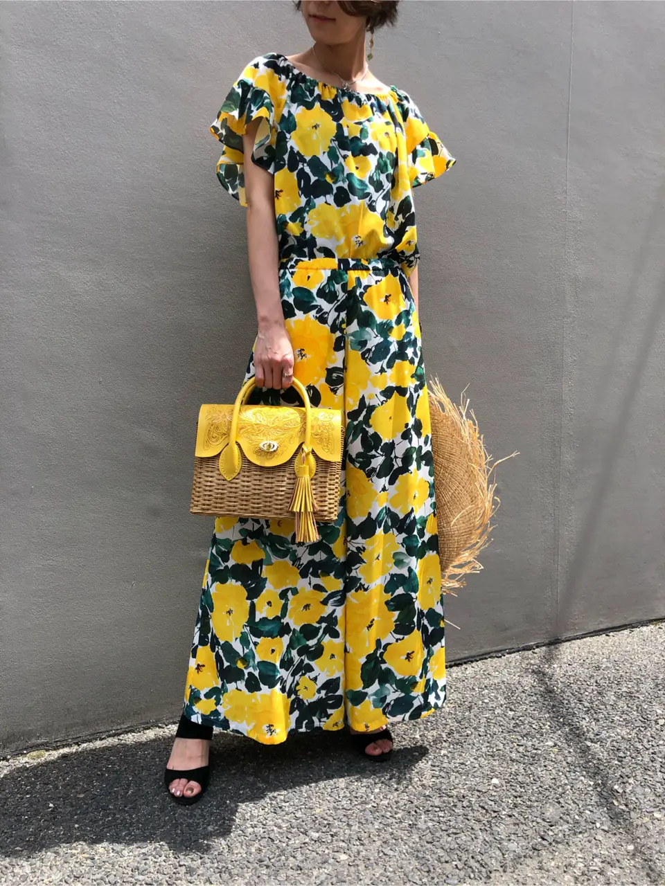 GRACE CONTINENTAL 亀田 未希 コーディネート画像