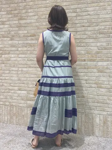 GRACE CONTINENTAL MOMOKO コーディネート画像