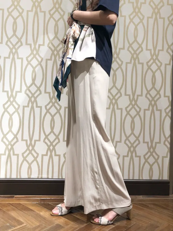 GRACE CONTINENTAL 亀田 未希 コーディネート画像