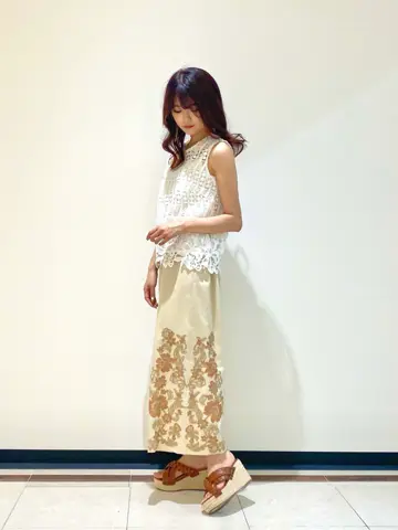 GRACE CONTINENTAL MORITA AI コーディネート画像