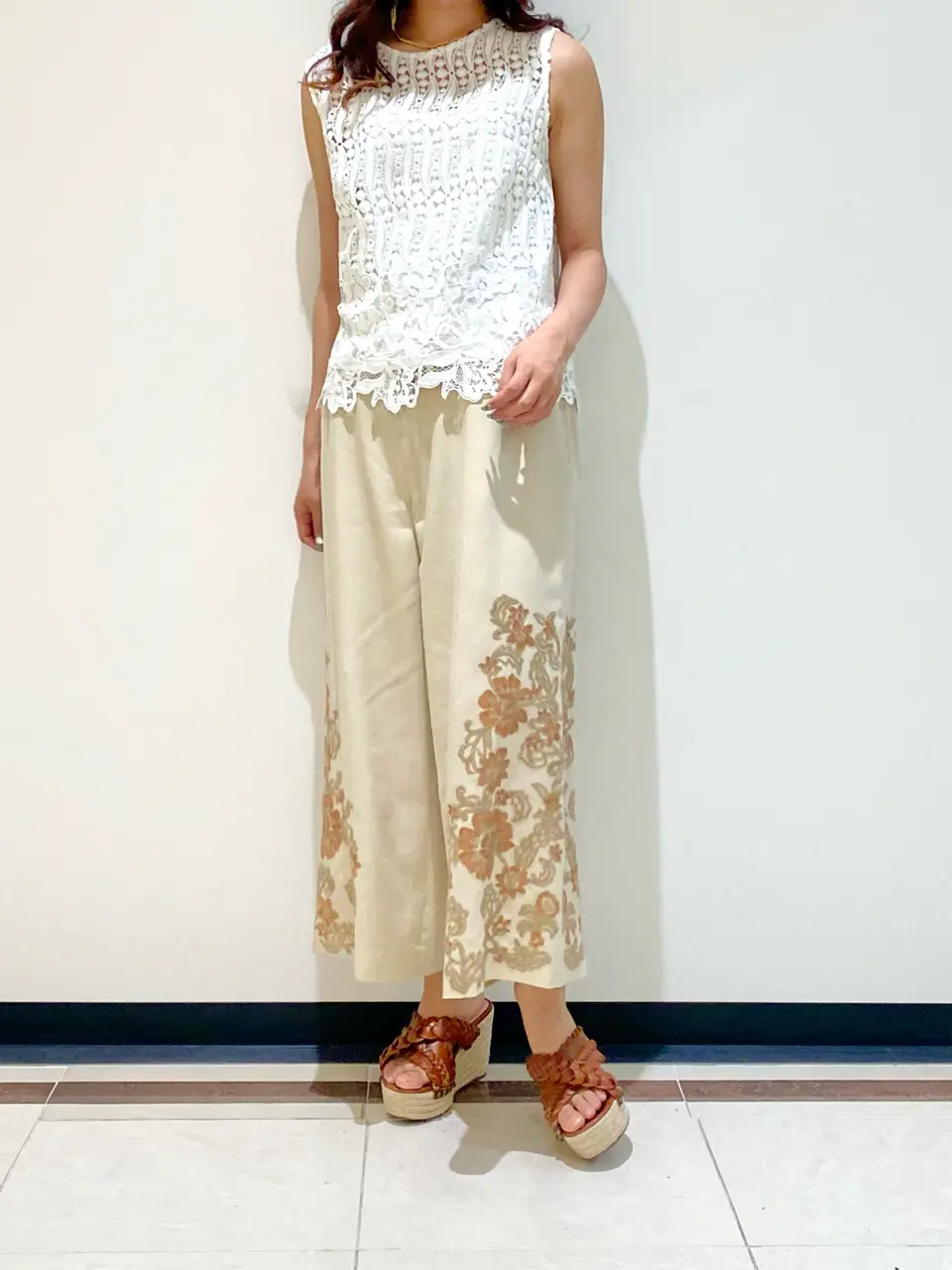 GRACE CONTINENTAL MORITA AI コーディネート画像