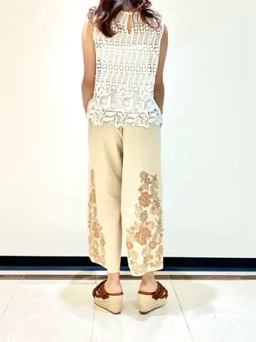 GRACE CONTINENTAL MORITA AI コーディネート画像