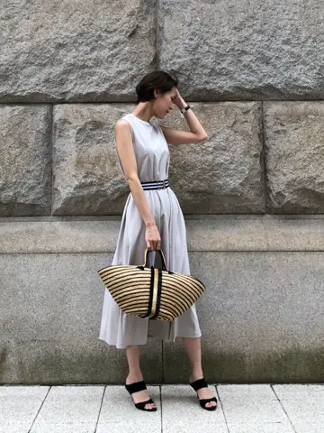 GRACE CONTINENTAL 亀田 未希 コーディネート画像