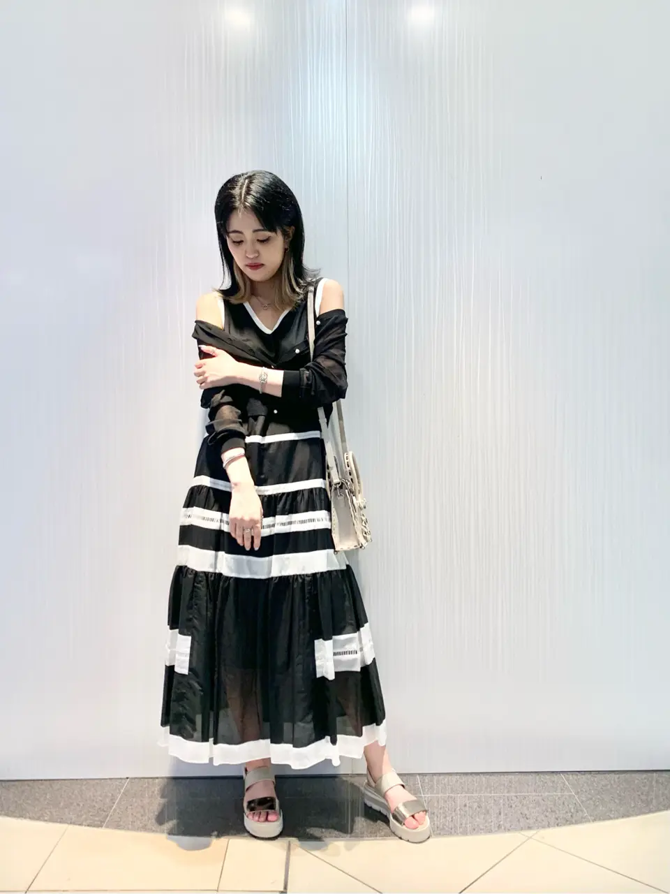 GRACE CONTINENTAL yoshi コーディネート画像