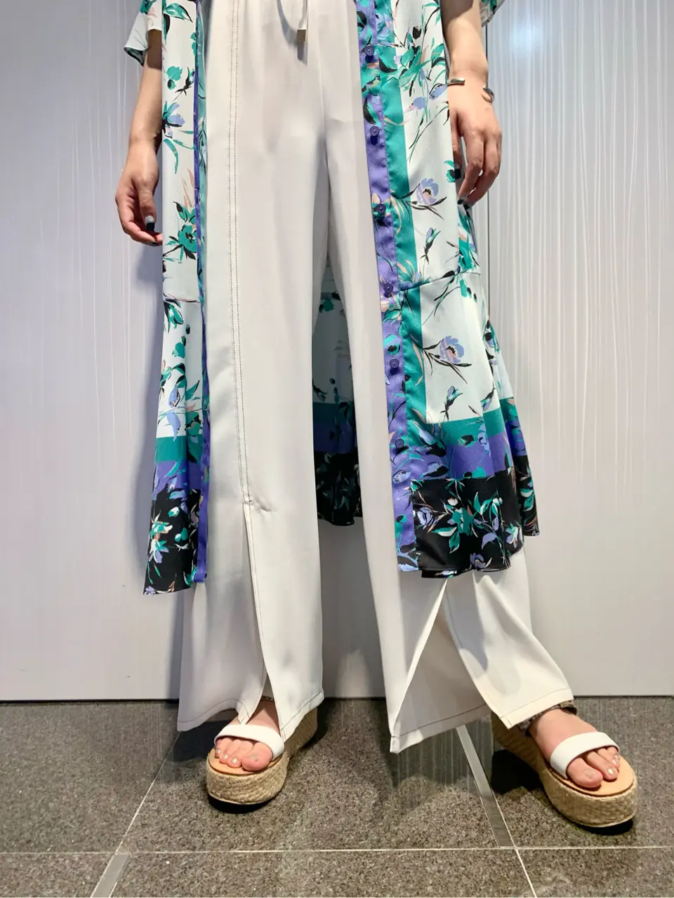 GRACE CONTINENTAL yoshi コーディネート画像