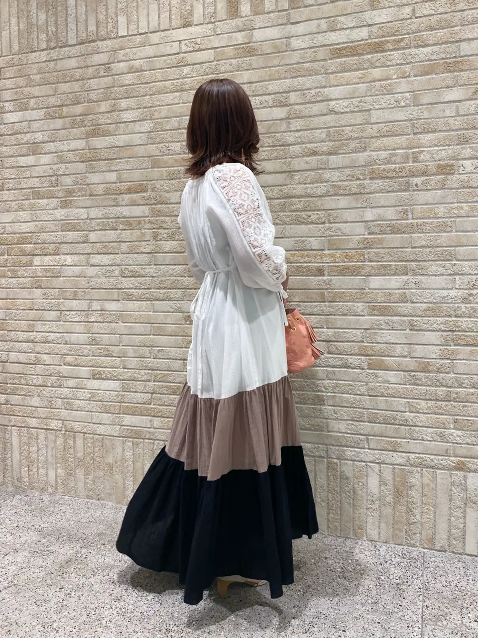 GRACE CONTINENTAL MOMOKO コーディネート画像