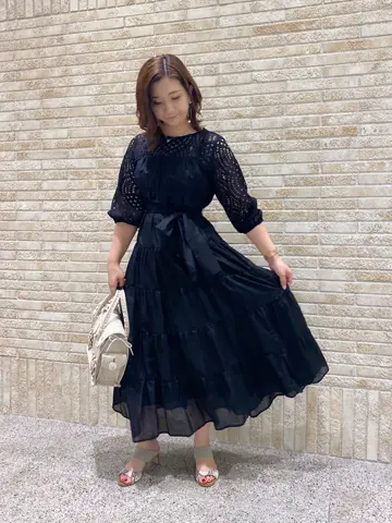 GRACE CONTINENTAL MOMOKO コーディネート画像