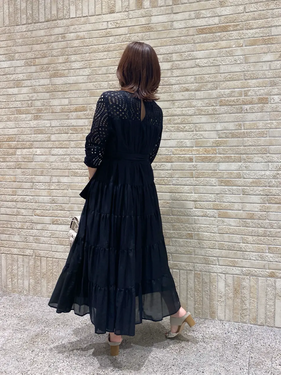 GRACE CONTINENTAL MOMOKO コーディネート画像