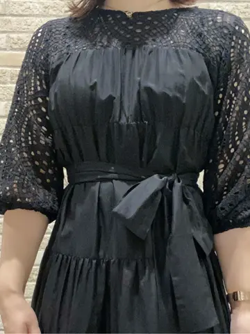 GRACE CONTINENTAL MOMOKO コーディネート画像