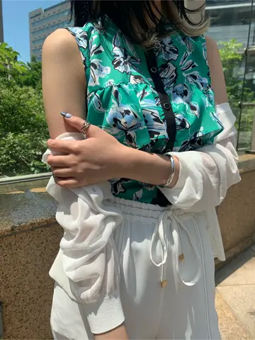 GRACE CONTINENTAL yoshi コーディネート画像