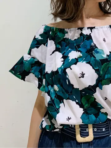 GRACE CONTINENTAL A.Kameyama コーディネート画像