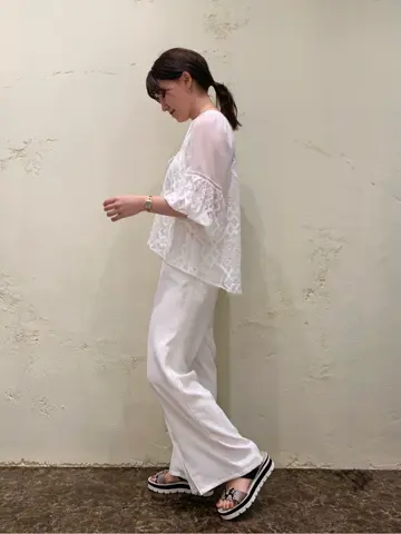 GRACE CONTINENTAL ebata. コーディネート画像