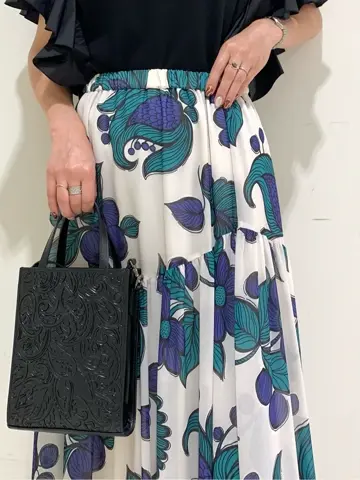 GRACE CONTINENTAL A.Kameyama コーディネート画像