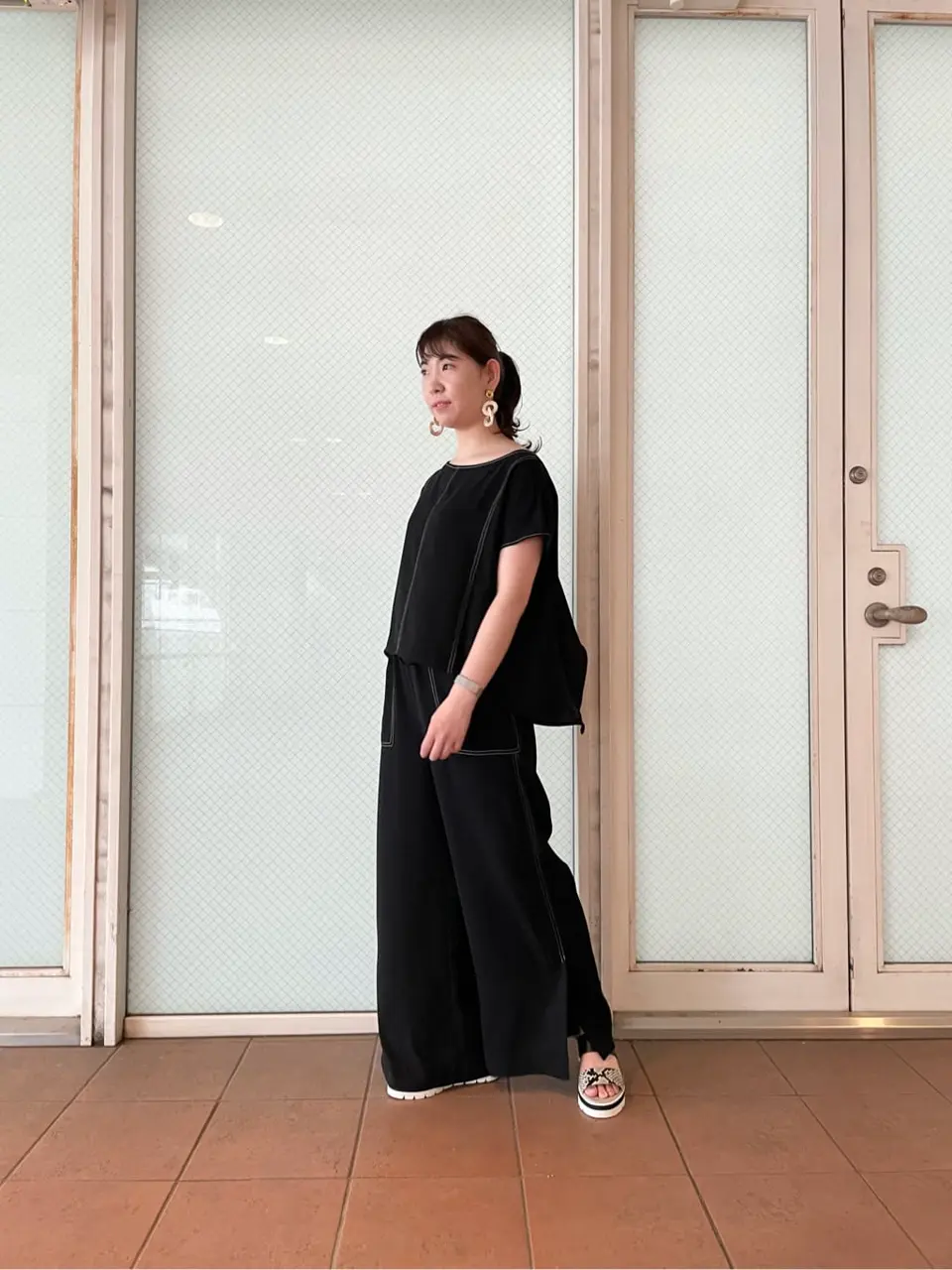  小林　莉子 コーディネート画像