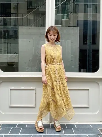 GRACE CONTINENTAL 青木育日 コーディネート画像