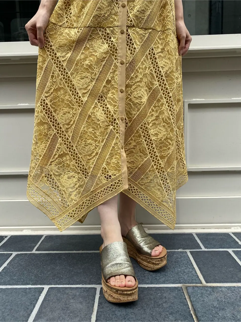 GRACE CONTINENTAL 青木育日 コーディネート画像