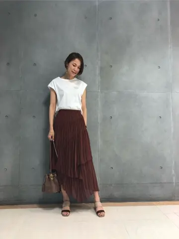 GRACE CONTINENTAL 亀田 未希 コーディネート画像