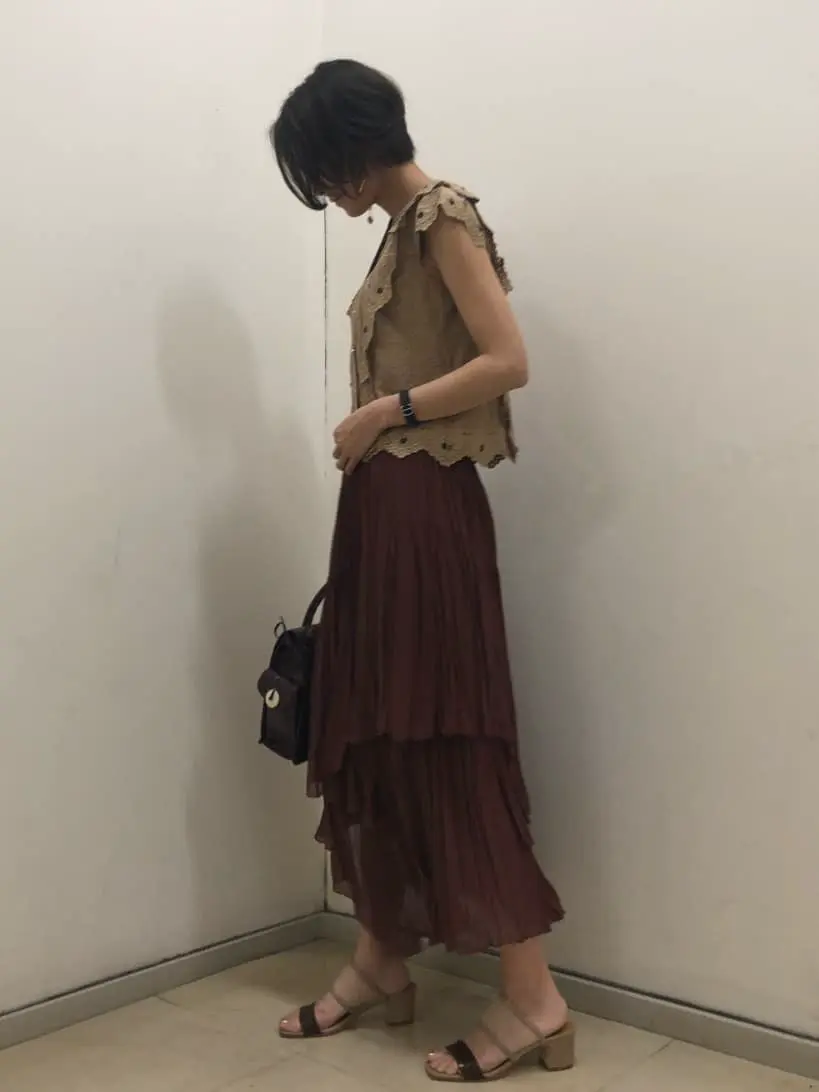 GRACE CONTINENTAL 亀田 未希 コーディネート画像